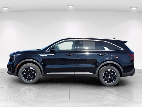 New 2026 Kia Sorento S AWD/4WD image 3