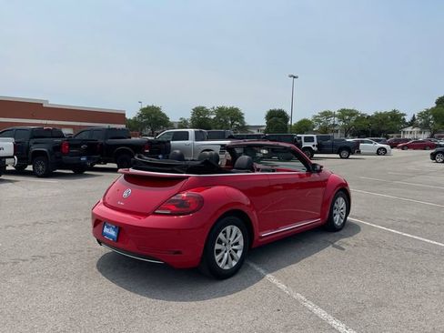 Used 2019 Volkswagen Beetle 2.0T FWD image 31