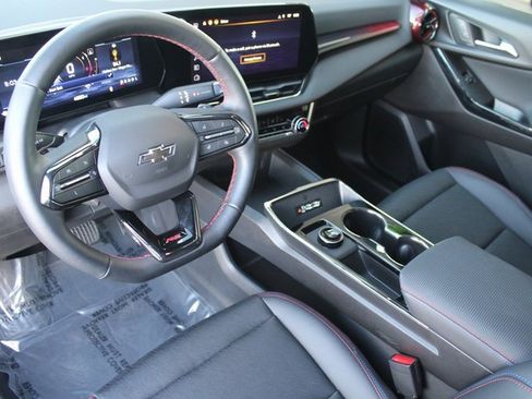 New 2026 Chevrolet Equinox RS w/ LPO, Floor Liner Package image 2