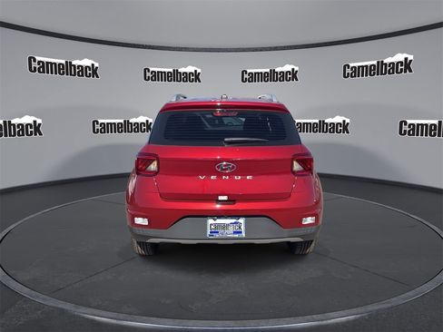 New 2025 Hyundai Venue Limited image 6