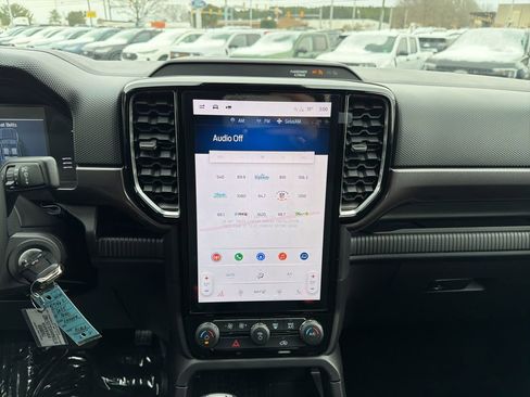 New 2025 Ford Ranger XLT w/ Equipment Group 301A High image 28