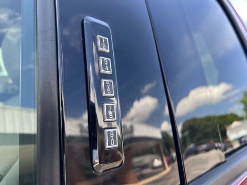 Used 2018 Ford F150 XLT w/ Equipment Group 301A Mid AWD/4WD image 13