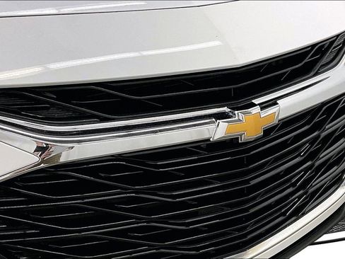 Used 2023 Chevrolet Malibu LT FWD image 31