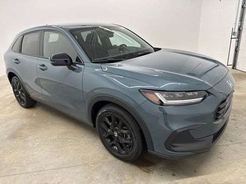 Certified 2024 Honda HR-V Sport image 3