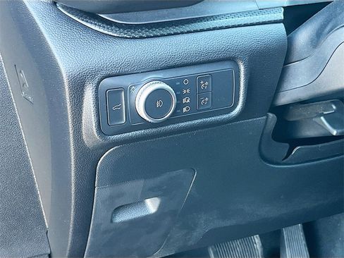 Used 2022 Ford Explorer ST-Line image 10