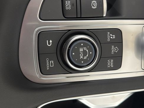 Certified 2025 INFINITI QX60 Luxe image 26