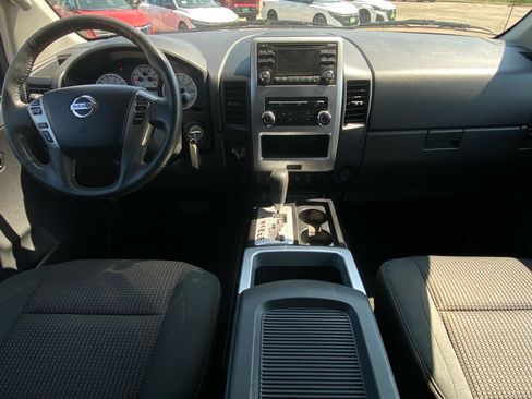Used 2014 Nissan Titan PRO-4X AWD/4WD image 17