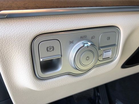 New 2026 Mercedes-Benz GLS 450 GLS 450 image 15