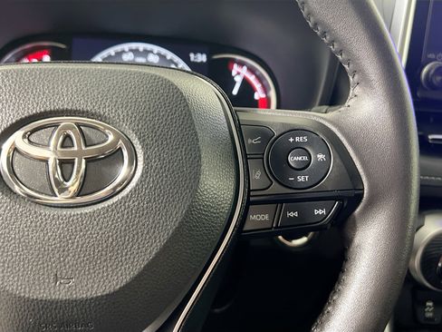 Used 2024 Toyota RAV4 XLE Premium FWD image 19
