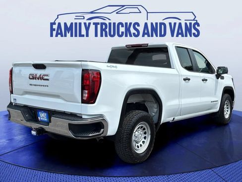 Used 2023 GMC Sierra 1500 Pro w/ Pro Value Package AWD/4WD image 5