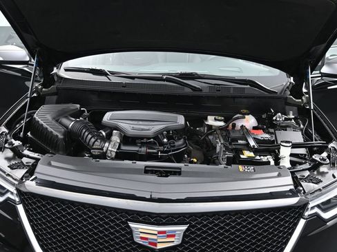 Certified 2025 Cadillac XT6 Sport w/ Platinum Package AWD/4WD image 20