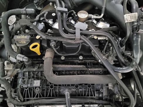 Used 2018 Ford Fusion SE w/ Fusion SE Technology Package image 30