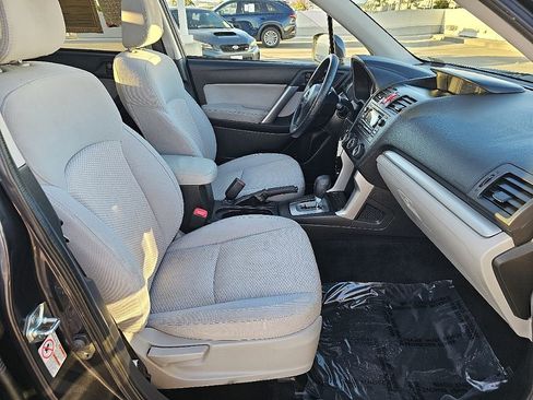 Used 2014 Subaru Forester 2.5i Premium w/ All-Weather Package image 18