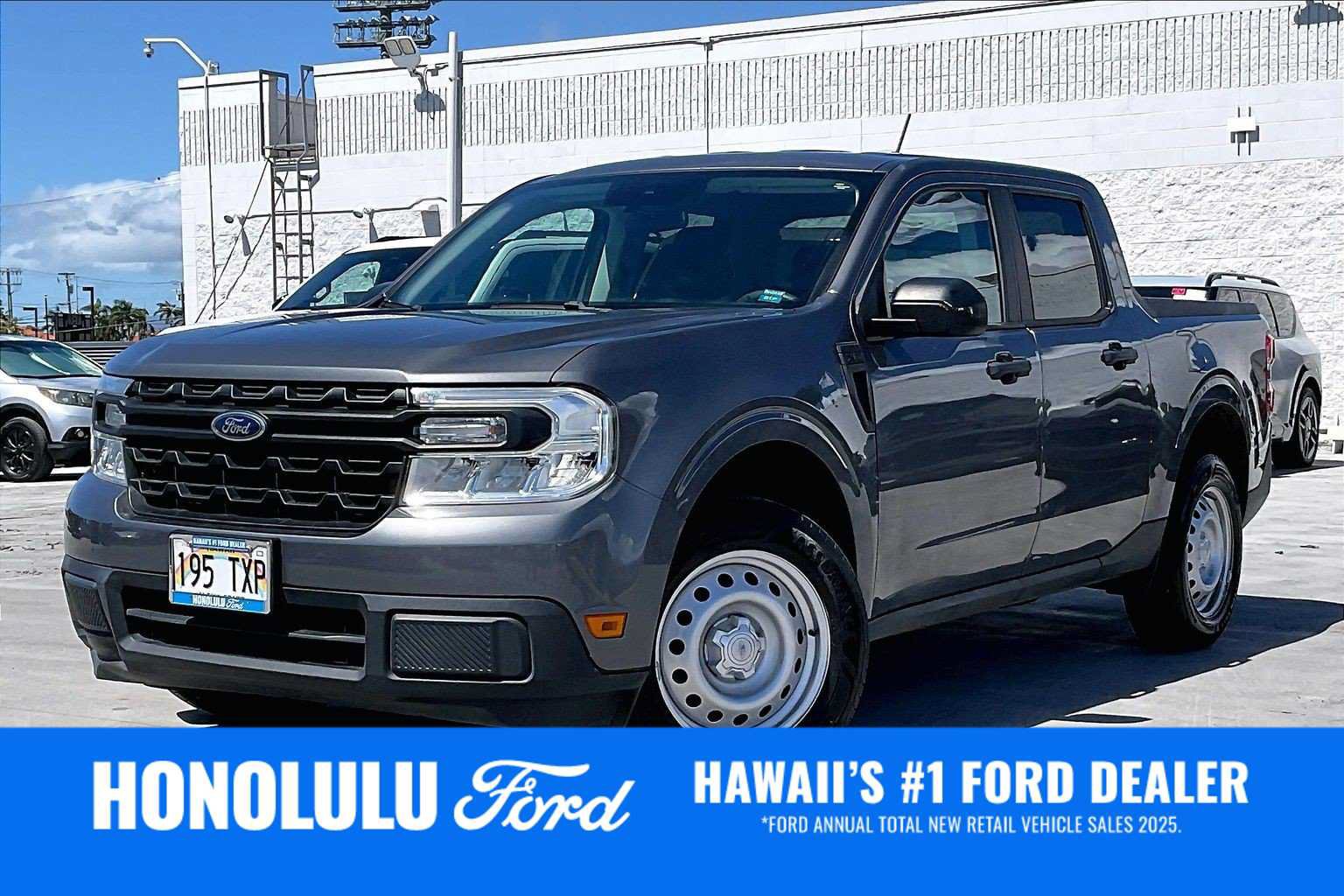 Used 2022 Ford Maverick XL FWD image 1