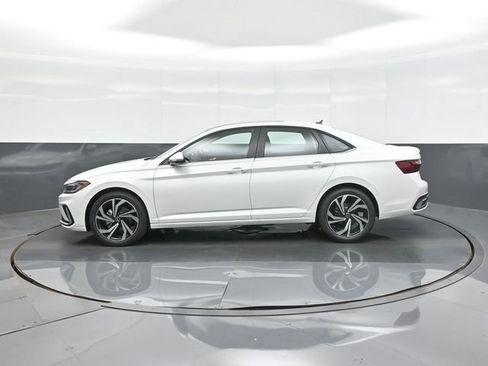 New 2026 Volkswagen Jetta SEL FWD image 4