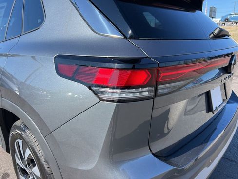 New 2026 Volkswagen Tiguan S image 12