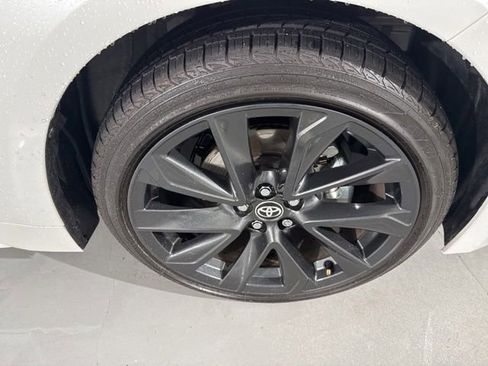 Used 2025 Toyota Corolla XSE FWD image 15