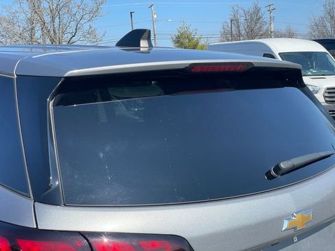 Used 2024 Chevrolet Equinox LT image 33