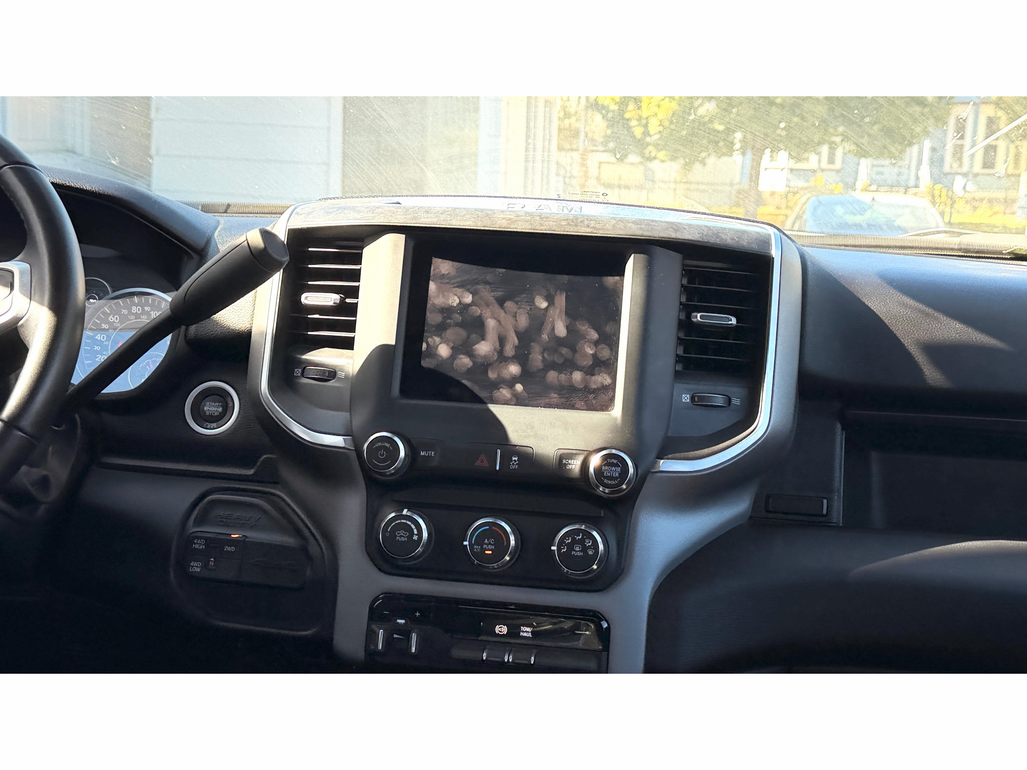 Used 2024 RAM 2500 Big Horn AWD/4WD image 14