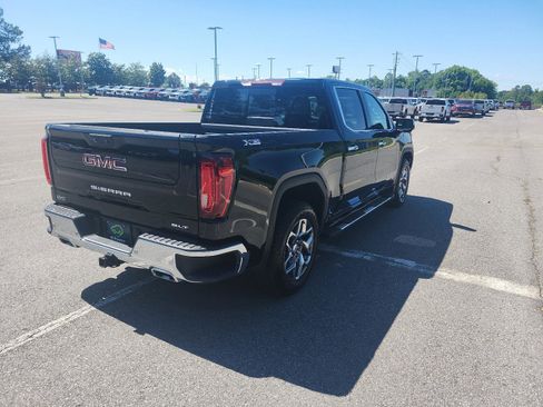 Certified 2025 GMC Sierra 1500 SLT w/ SLT Premium Plus Package AWD/4WD image 3