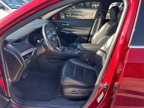Used 2020 Cadillac XT4 Premium Luxury w/ Driver Awareness Package FWD image 5