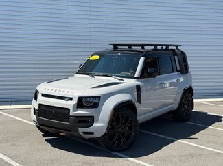 Used 2026 Land Rover Defender 110 AWD/4WD video 1
