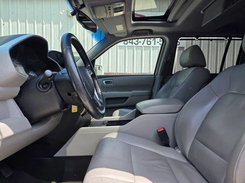 Used 2015 Honda Pilot Touring image 11