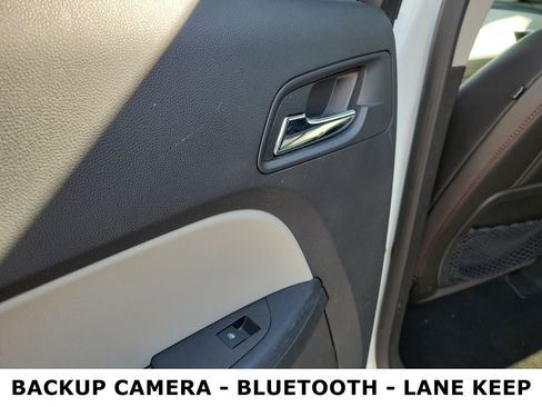 Used 2015 Chevrolet Equinox LTZ image 13