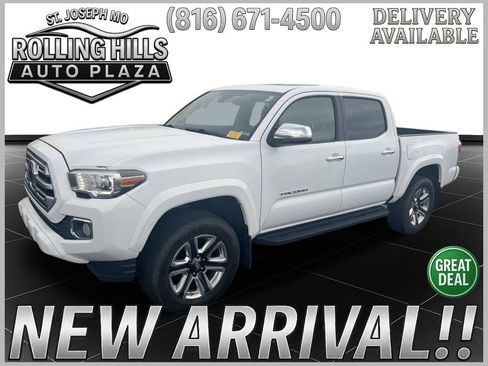 Used 2018 Toyota Tacoma Limited AWD/4WD image 1