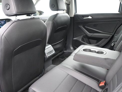 Used 2021 Volkswagen Jetta SEL FWD image 10