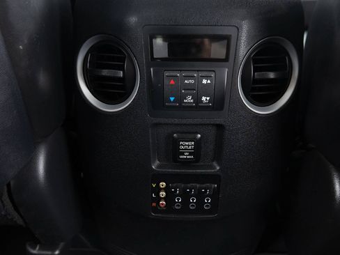 Used 2009 Honda Pilot Touring image 31