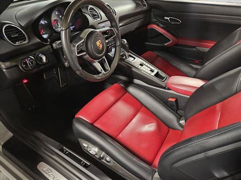 Used 2023 Porsche 718 Boxster S RWD image 10