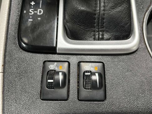 Used 2015 Toyota Highlander XLE AWD/4WD image 28