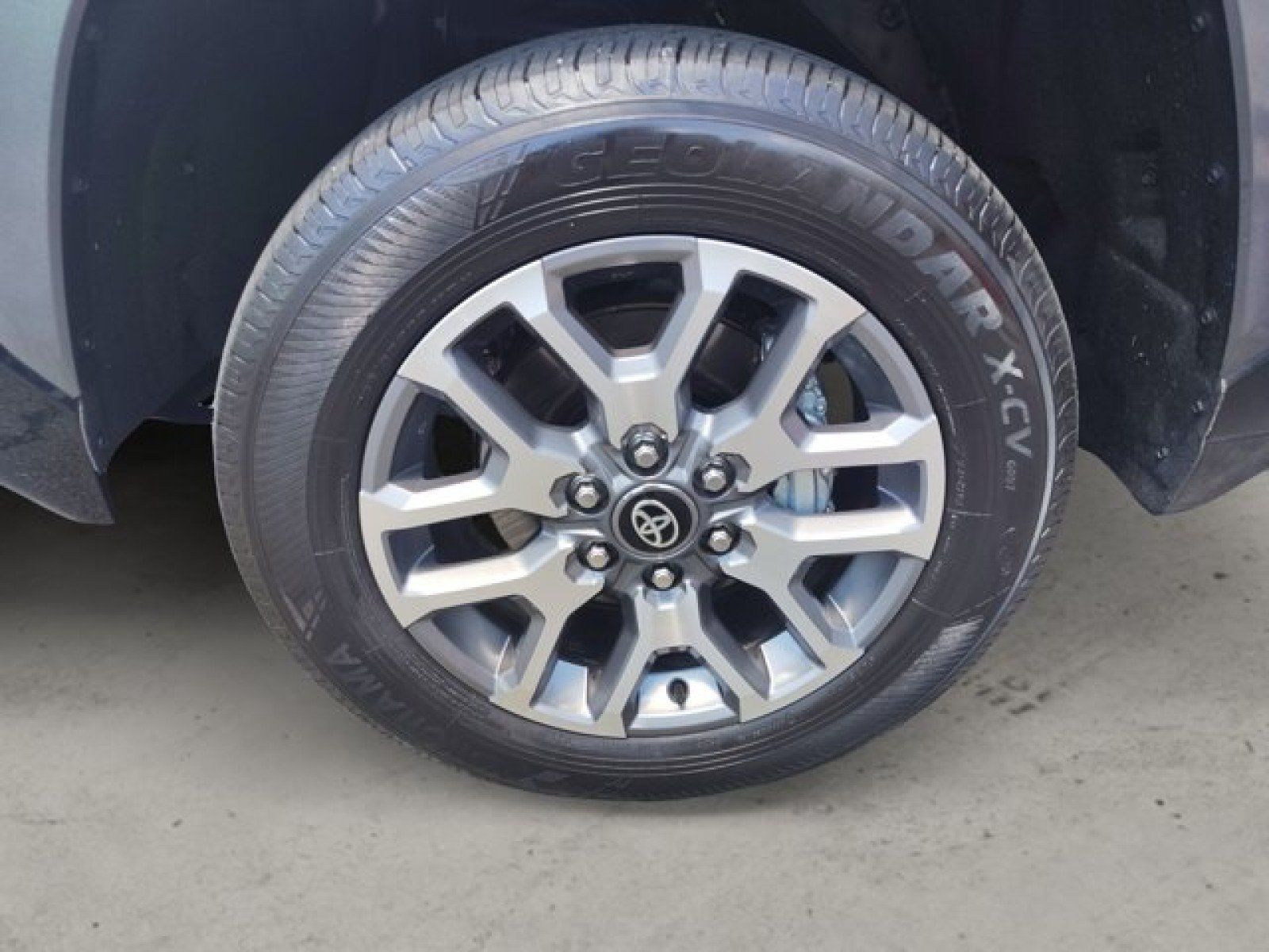 Used 2025 Toyota Tundra 1794 Edition AWD/4WD image 9