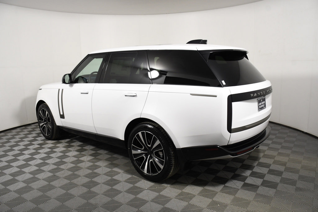 New 2026 Land Rover Range Rover SE AWD/4WD image 3