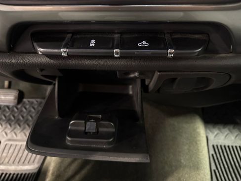 Used 2016 Chevrolet Silverado 1500 LT w/ All Star Edition AWD/4WD image 19