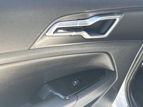 Certified 2024 Kia Sportage EX FWD image 15
