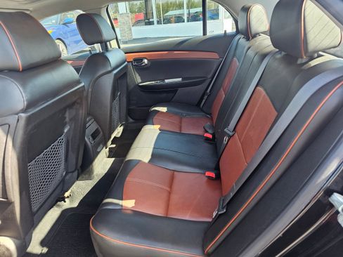Used 2009 Chevrolet Malibu LTZ w/ HFV6 Engine Package FWD image 12