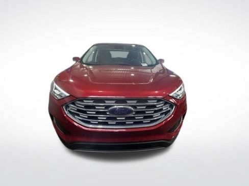 Used 2021 Ford Edge SEL w/ Convenience Package AWD/4WD image 2