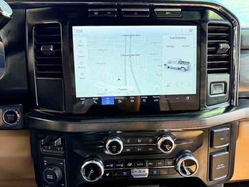 Used 2023 Ford F450 Lariat AWD/4WD image 29