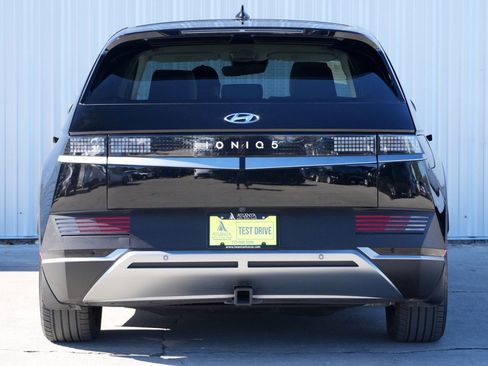 Used 2023 Hyundai Ioniq 5 SEL image 10