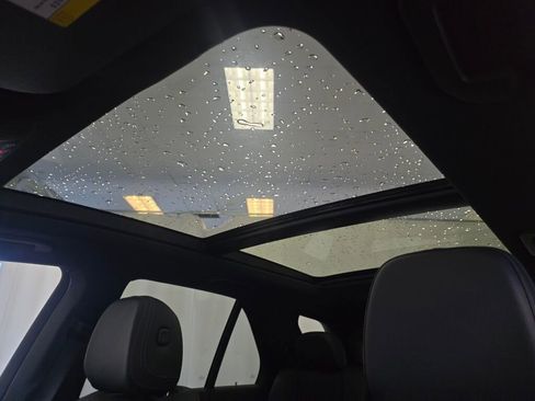 Used 2025 Mercedes-Benz GLE 350 4MATIC image 45