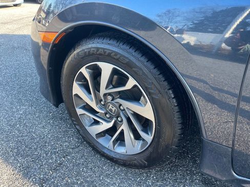 Used 2017 Honda Civic EX image 36