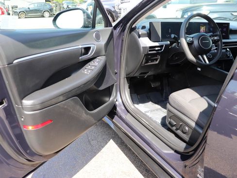 Used 2024 Hyundai Sonata SEL FWD image 10