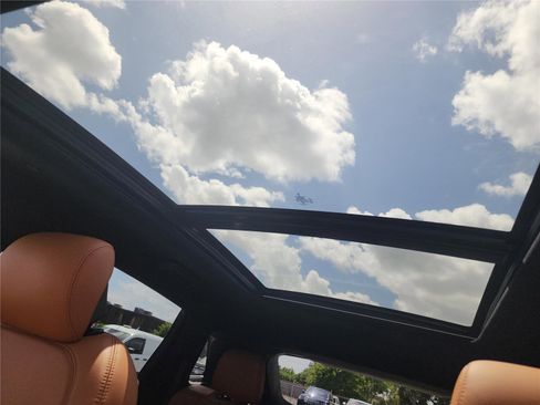 Used 2023 Lincoln Nautilus Black Label image 16