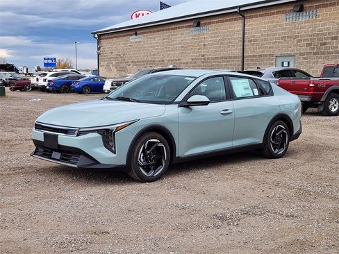 New 2025 Kia K4 EX image 4