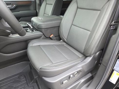 New 2026 GMC Yukon Denali w/ Denali Reserve Package image 29