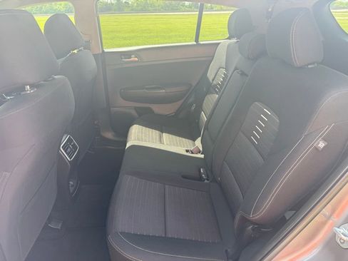 Used 2018 Kia Sportage LX AWD/4WD image 13
