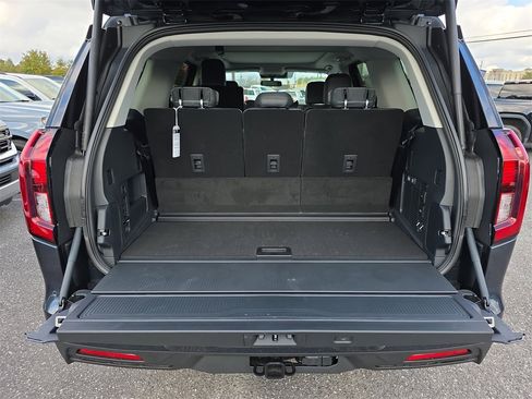 New 2025 Ford Expedition Active image 34