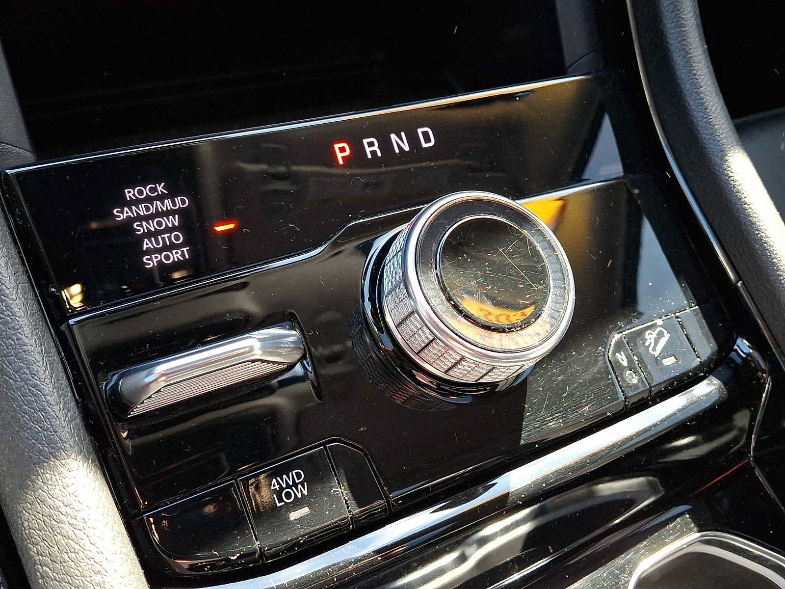 Used 2023 Jeep Grand Cherokee 4WD 4xe image 16